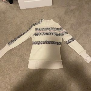 Smart wool women’s sweater